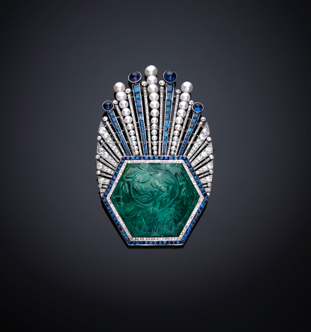 Brooch, designed by French designer Paul Iribe and made by Robert Linzeler. Paris, France, 1910. Credit: Servette Overseas Limited 2014. Photograph: Prudence Cuming Associates Ltd. 