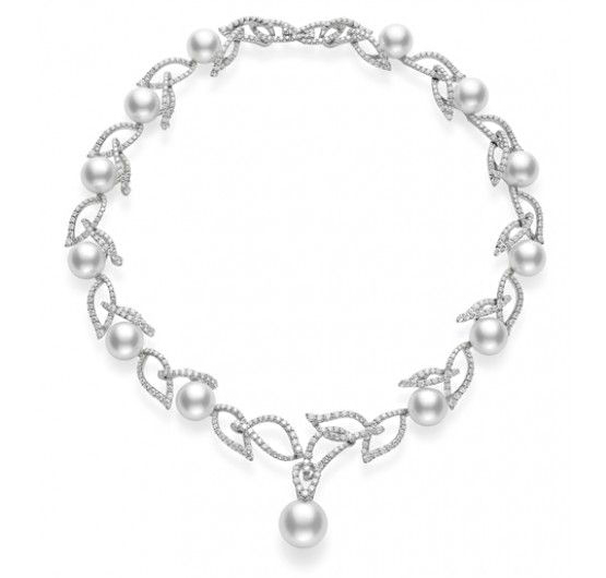 Mikimoto’s Laurel necklace evokes the foliage of the laurel plant. Photo © Mikimoto.