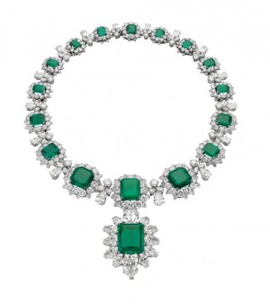 Necklace, 1962, with pendant/brooch, 1958. Platinum with emeralds and diamonds. Formerly in the collection of Elizabeth Taylor. Bulgari Heritage Collection, inv. 6676 N2169, 347870 P393 © Antonio Barrella Studio Orizzonte