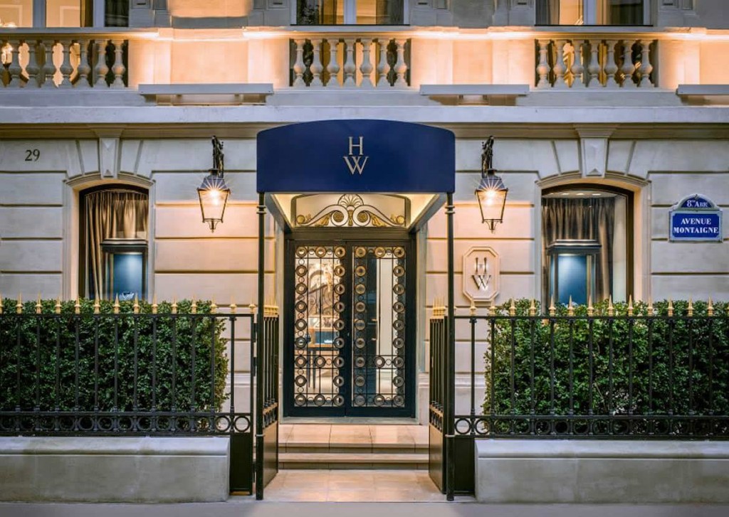 The exterior of Harry Winston’s newly renovated Paris boutique. Photo courtesy Harry Winston. 