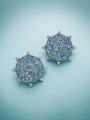 JAR's pavé-set green and violet sapphire ear clips could draw a bid of up to $50,000 in New York.