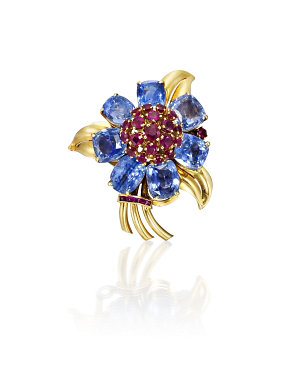 Bonhams estimates that this sweet Van Cleef & Arpels clip from 1939 could fetch as much as $17,000 at auction. The piece glitters with approximately 26.20 carats of sapphires.
