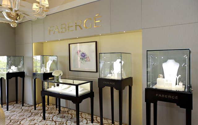 Fabergé was one of more than 200 brands to dazzle at the COUTURE jewelry show on the Las Vegas Strip. Photos (c) Sandro Art + Photography; Courtesy COUTURE.