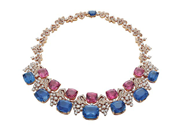 Bulgari’s award-winning “Blue Iridescence” necklace features eight sapphires, totaling 187.48 carats and offset by pink spinels. Photo courtesy Bulgari.