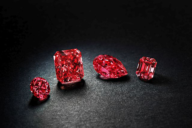 The Argyle diamond mine produces more than 90 percent of the world’s pink diamond supply. Images courtesy Rio Tinto.