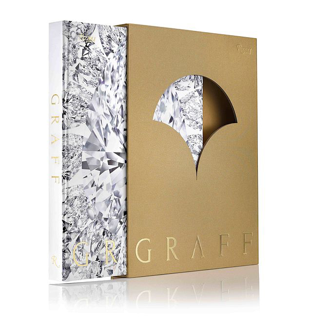 Graff features essays from such bauble aficionados as Vogue International Editor Suzy Menkes and jewelry historian Vivienne Becker. Photos © GRAFF, Rizzoli New York, 2015.