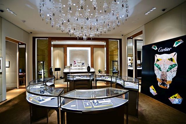 Cartier’s iconic Panthere collection is available at Honolulu’s new Cartier boutique. Photo courtesy Cartier.