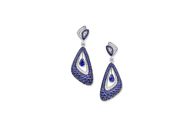 While sapphires come in a variety of colors, Graff chose a deep blue to emulate the night sky in its new Luna collection. Photos courtesy Graff Diamonds.