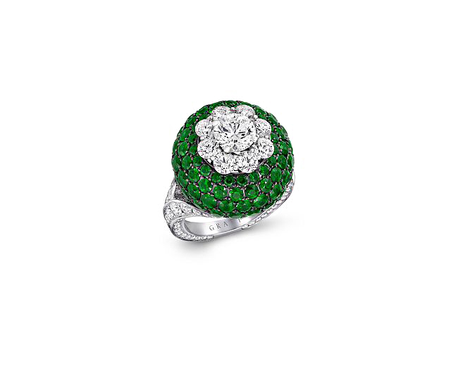 Sparkling diamonds, as well as vivid sapphires, rubies, and emeralds, are Graff’s go-to stones. Photos courtesy Graff Diamonds.