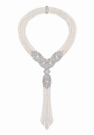 Japanese cultured pearls cascade from masterfully-crafted white gold on the Signature de Perles necklace.