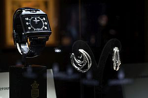 New retro watch and Allegra earrings (named after Gruosi’s daughter) auctioned at Christie’s in aid of Tel Aviv University.