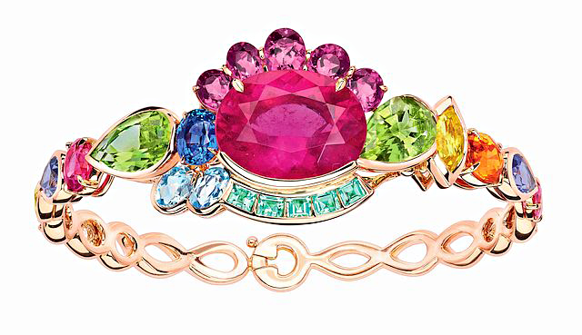 August birthstones peridot and newly-appointed spinel (here in pink and purple) mingle on Dior’s Granville bracelet. Photo courtesy Dior. 